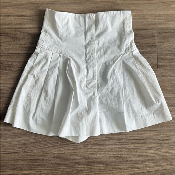 Christian Dior White Skort / Skirt / Shorts - Picture 6 of 8